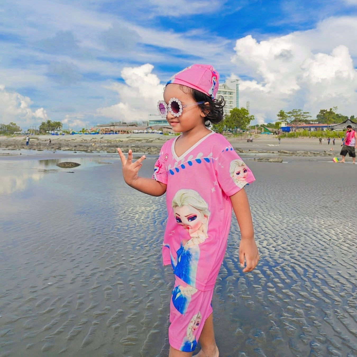 FROZEN KIDS TOP BOTTOM SET WITH CAP (COTTON MATERIAL 1Y TO 12Y)